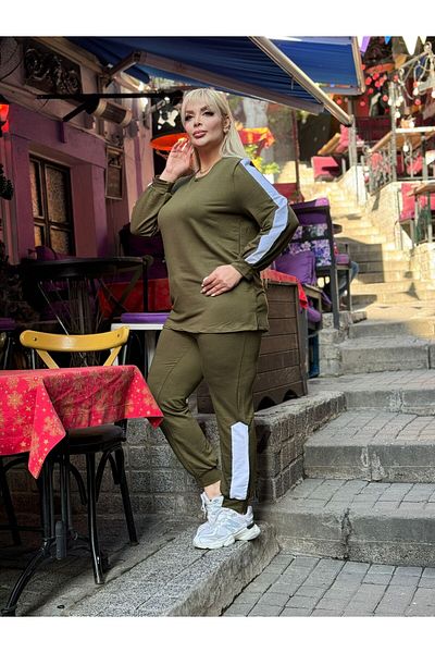 Butik Nilyam بدلة نسائية كبيرة الحجم بأكمام ورقبة دائرية وسروال رياضي سفلي مرن بتفاصيل جانبية - طقم علوي 24681