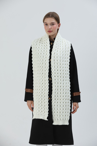 Sheilar Nopenli Triko Örgü Atkı