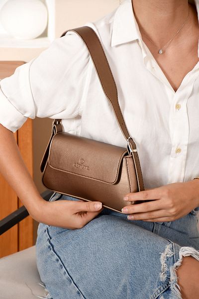 Paradise Stylish Copper Women's Shoulder Bag - Estute