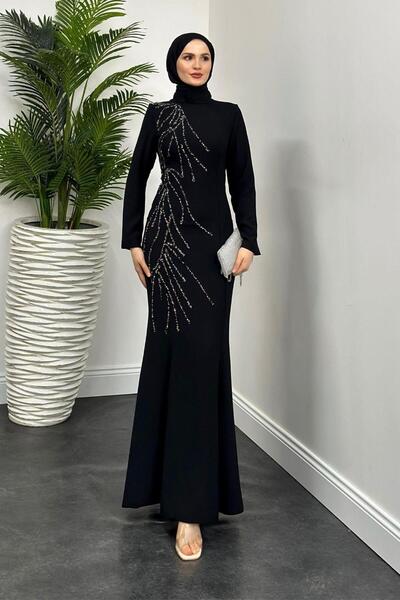 MERVEN AKYÜZ Frezya Yanı Taşlı Balık Abiye Siyah