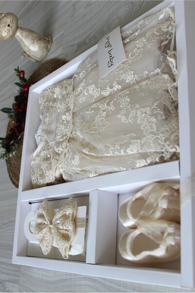 Pugi Baby Orkide Barbosa Baby Girl Laced Dress Set - Newborn Luxury, Hospital Release and Mevlütlük