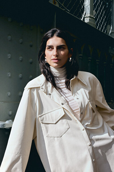 Pilea Liva Ekru Deri Oversize Gömlek