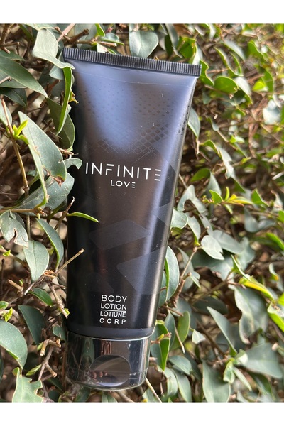 INFINITE LOVE كريم الجسم بودي ميست