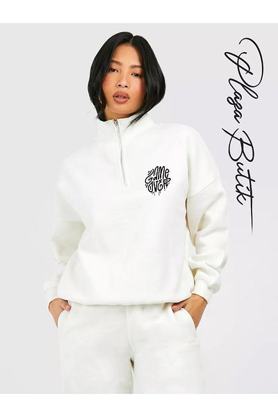 Plaza Butik Women's Relaxed Fit Oversize Cotton Fleece Inside Half Zipper Stand Collar Game over Printed Sweatshirt