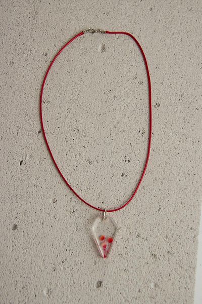 Modex Epoxy Red Floral Necklace