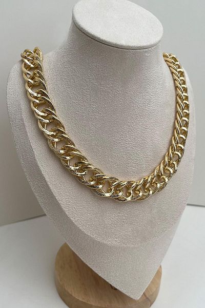 Modex Thick Cut Gold Textured Necklace