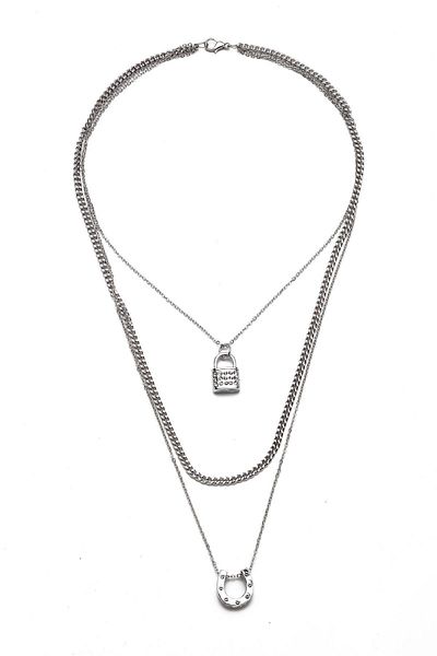 Modex Horseshoe Figured Necklace