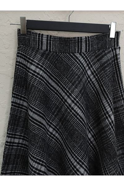 Modamorfo Square Patterned Zippered Cashew Skirt - Black