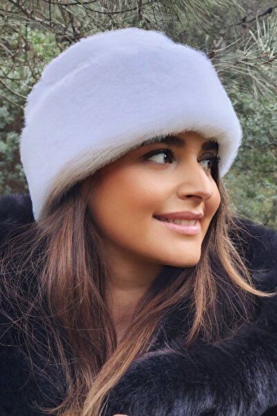 Mağazam Online Pălărie rusă premium HEART - pluș cu blană artificială, nurcă albă, pălărie reglabilă de iarnă pentru femei cu blană