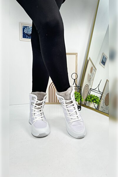 İmerShoes Günlük Kadın Beyaz Kar Botu Kürklü Bağcıklı Fermuarlı Rahat Yüksek Kalın Tırtıklı Taban Bootie 815