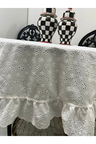 eyma home Tablecloth with Round Scallop Ruffles (140 cm Diameter)