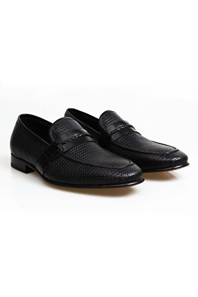Butik SİYAH RENK BAĞCIKSIZ HAKİKİ DERİ ERKEK AYAKKABI
