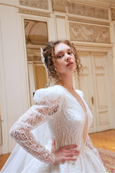 Bosphorus by Barrus kabarık gelinlik