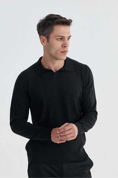 Jakamen Черен пуловер с поло яка Slim Fit от вълнена кашмирена смес
