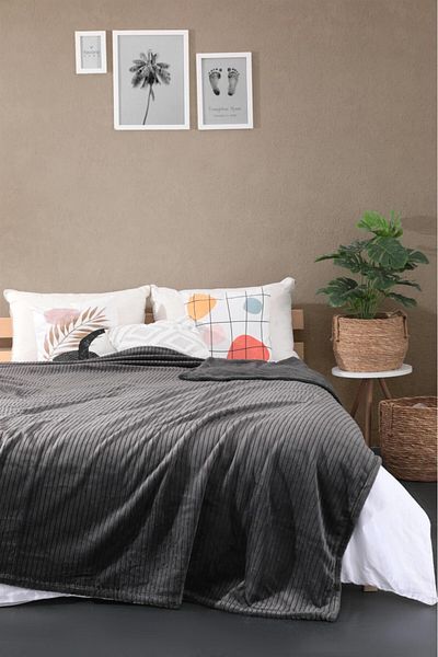 FAVORA Aksu Ipeksoft Ribbed Double Blanket - Anthracite