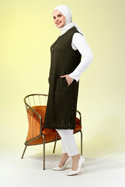 Ferace Women's Plus Size Honeycomb Fabric Pocket Zippered Buttoned Vest