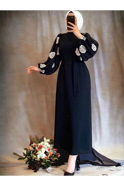 Modamorfo Tüll-Bleistiftkleid mit Stickerei – Ärmeldetail
