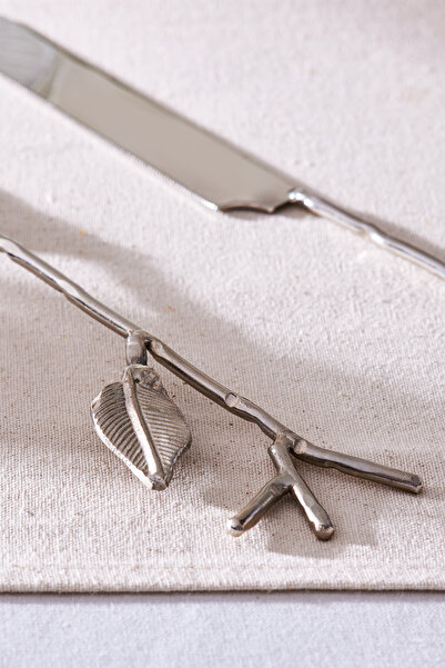 Karaca Home Leaf Silver Serving Knife and Spatula Set