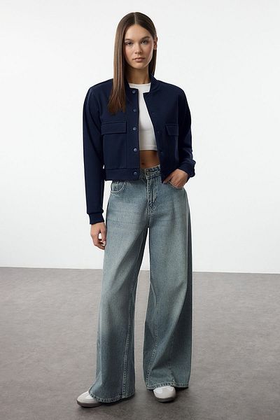 Trendyol Collection Állványgalléros sötétkék Crop dzseki - párnázott és gombos TWOAW24CE00082