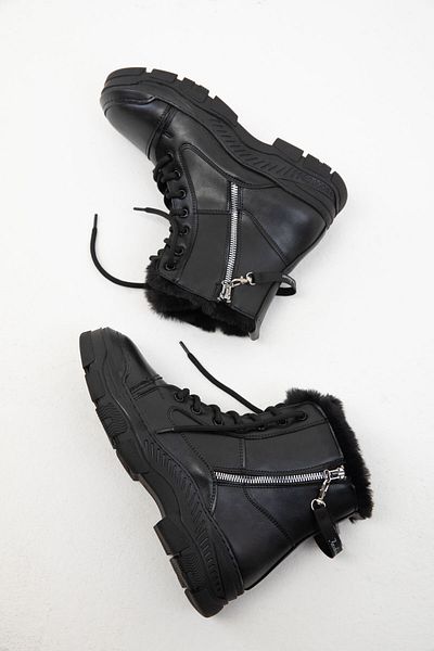 SOHO Μαύρα γυναικεία μποτάκια - 20007 Model Bootie