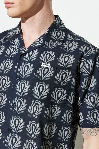 WRANGLER Regular Fit Normal Cut 100% Cotton Patterned Short Sleeve Shirt