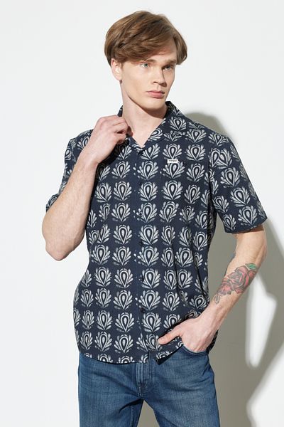 WRANGLER Regular Fit Normal Cut 100% Cotton Patterned Short Sleeve Shirt
