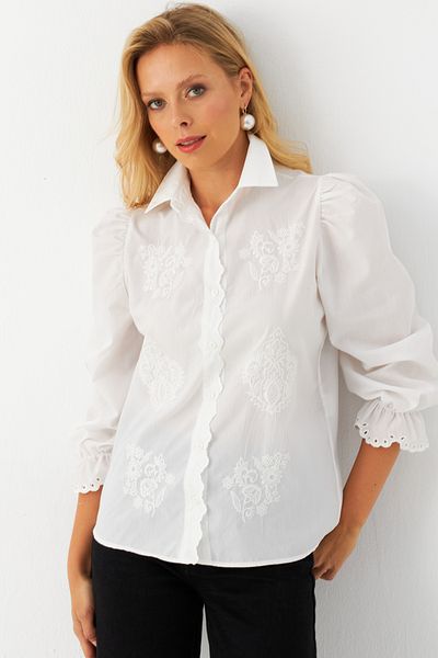 Cool & Modest Cămașă albă cu broderie pentru femei MQS1908
