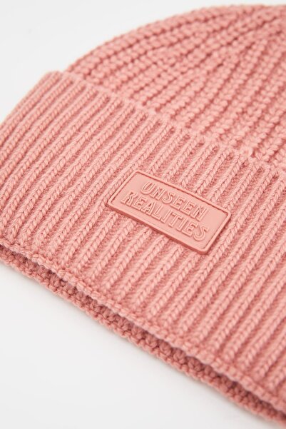 DeFacto Labeled Knitwear Beret