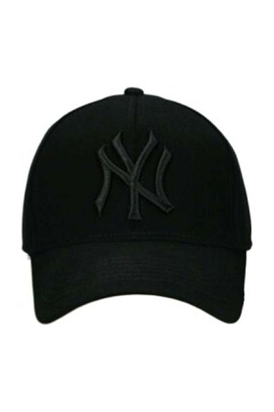 Gambocci Шапка New York Черна унисекс шапка (с черна бродерия).