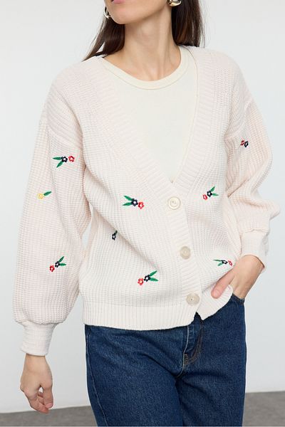 Edit by Trendyol Regular Fit Stone Embroidery Knitwear Cardigan - Tedaw25Hi00030