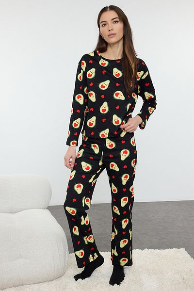Trendyol Collection Set pijamale din bumbac cu inimă neagră cu imprimeu avocado - THMAW25PT00078