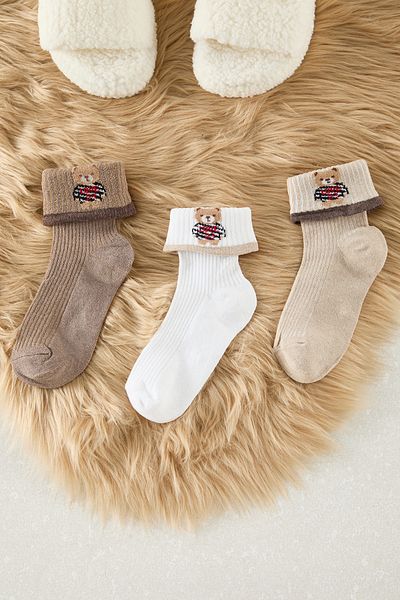 Trendyol Collection Кафяво-бяло-бежово 3 пакета жакардови плетени чорапи с плюшено мече Thmaw25Co00008