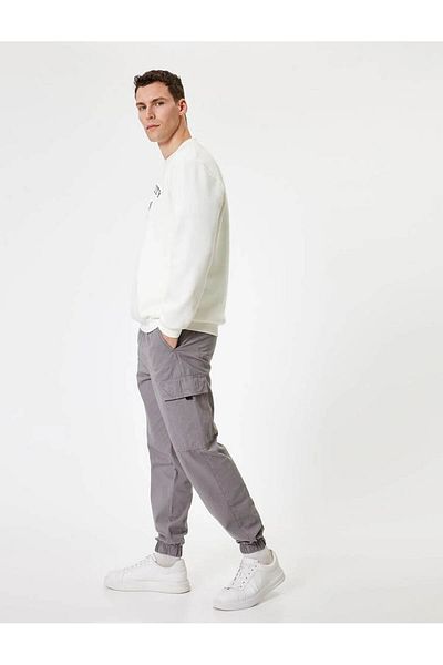 Koton Joggerhose mit Cargotaschen und Schnürung an der Taille aus Baumwolle