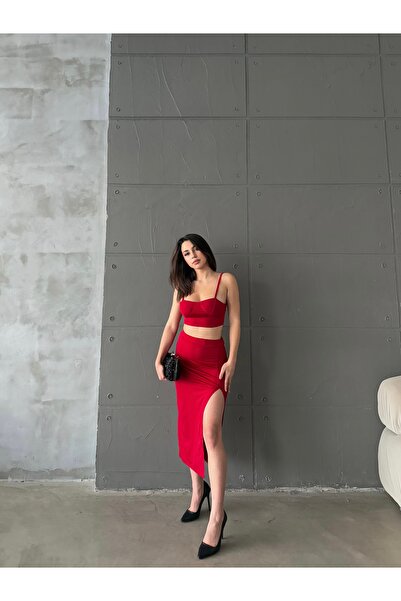 Chiklet KADIN YIRTMAÇLI ETEK-CROP TAKIM KIRMIZI