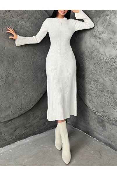 Modamorfo Πλεκτό Φόρεμα Ισπανικό Μανίκι με Στρογγυλή Λαιμόκοψη -εκρού