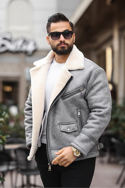 LOES MOMENT New Season Sheepskin Northern Model Napa Coat