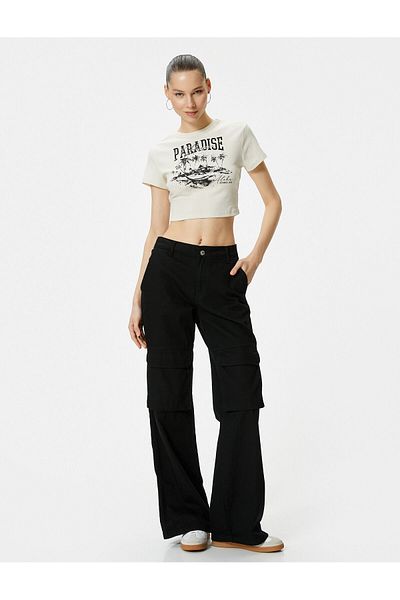 Koton Crop T-Shirt με εμπριμέ κοντό μανίκι Crew λαιμόκοψη