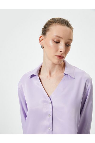 Koton Langärmliges Crop-Shirt aus Viskose – geknöpft