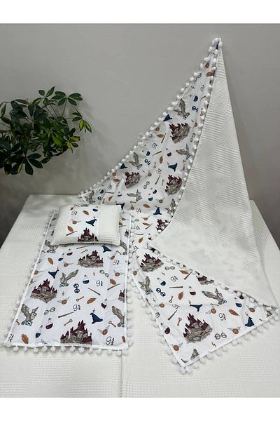 BUSEBABYHOME Harry Potter Themed 3-Piece Poplin and Pompom Set - Pillow and Blanket