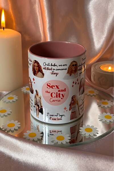 Cool Stuff كوب SATC كاري برادشو باللون الوردي من الداخل والخارج