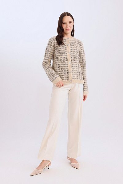 DeFacto Regular Fit Pattern Crew Neck Buttoned Knitwear Cardigan D7671Ax24Wn