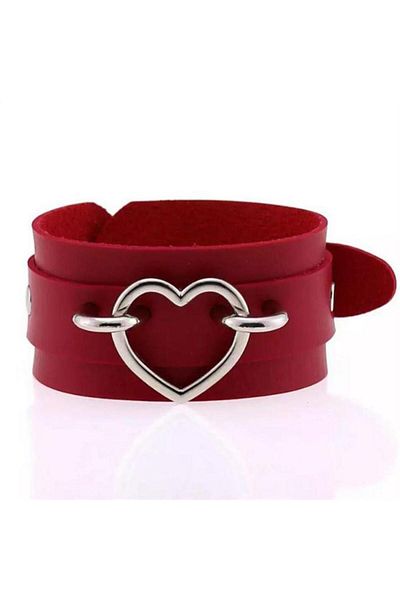 Köstebek Leather Red Bracelet with Heart Buckle Detail