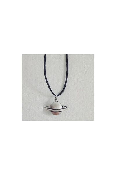 Köstebek Saturn String Necklace