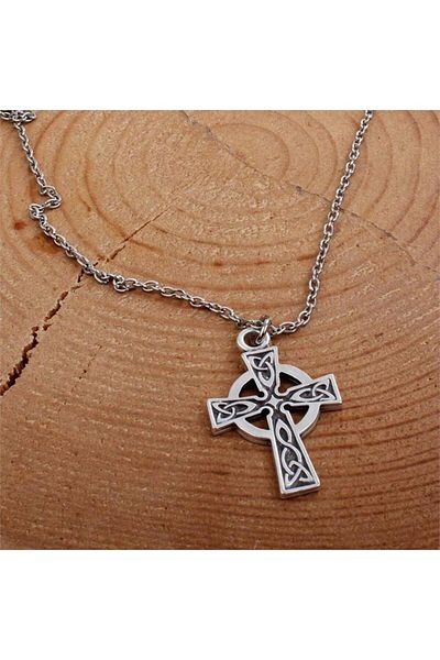 Köstebek Celtic Cross Necklace
