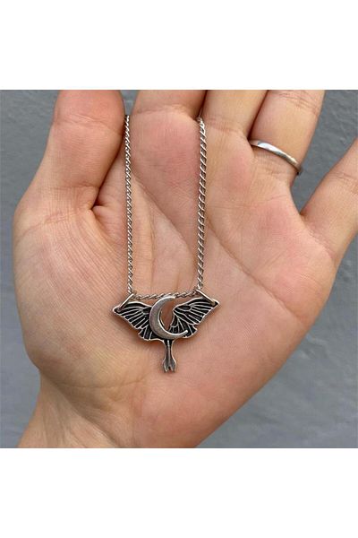 Köstebek Crescent and Leaf Wing Chain Necklace