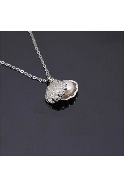 Köstebek Pearl Silver Chain Necklace Hidden in an Oyster