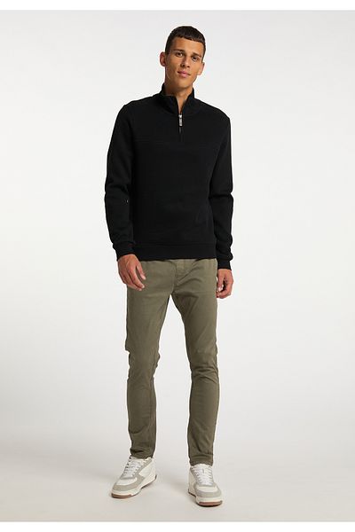 Mo Zip Sweater