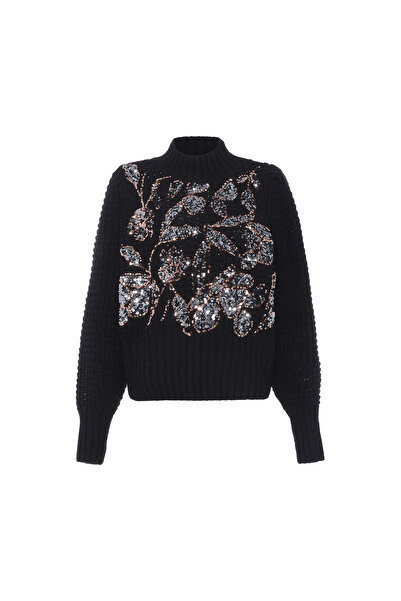 Faina Sweater