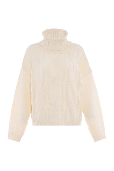 Aleva Sweater