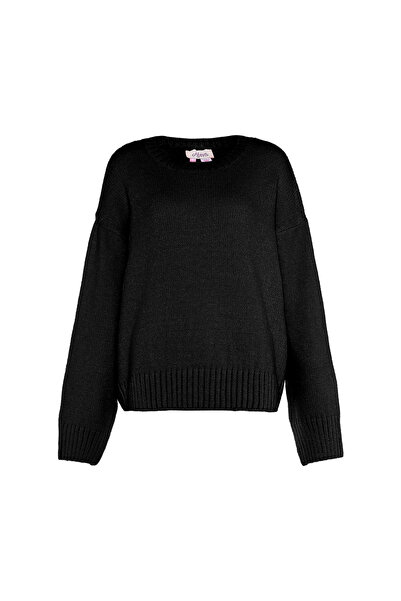Aleva Sweater